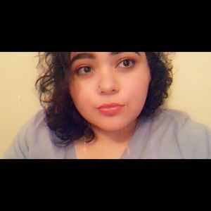 Meet your Posher, Myra